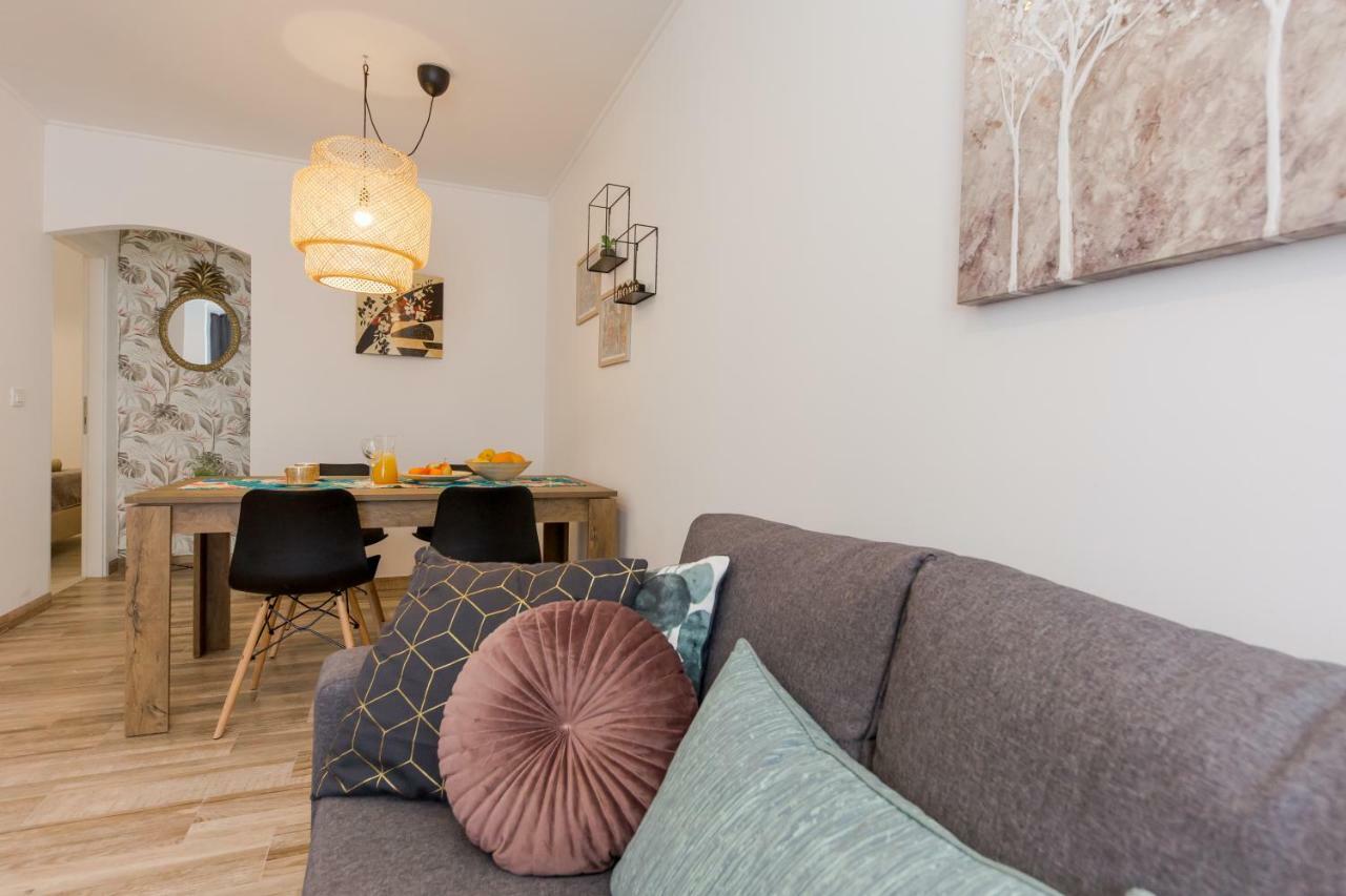 Apartment Lara Трогір Екстер'єр фото