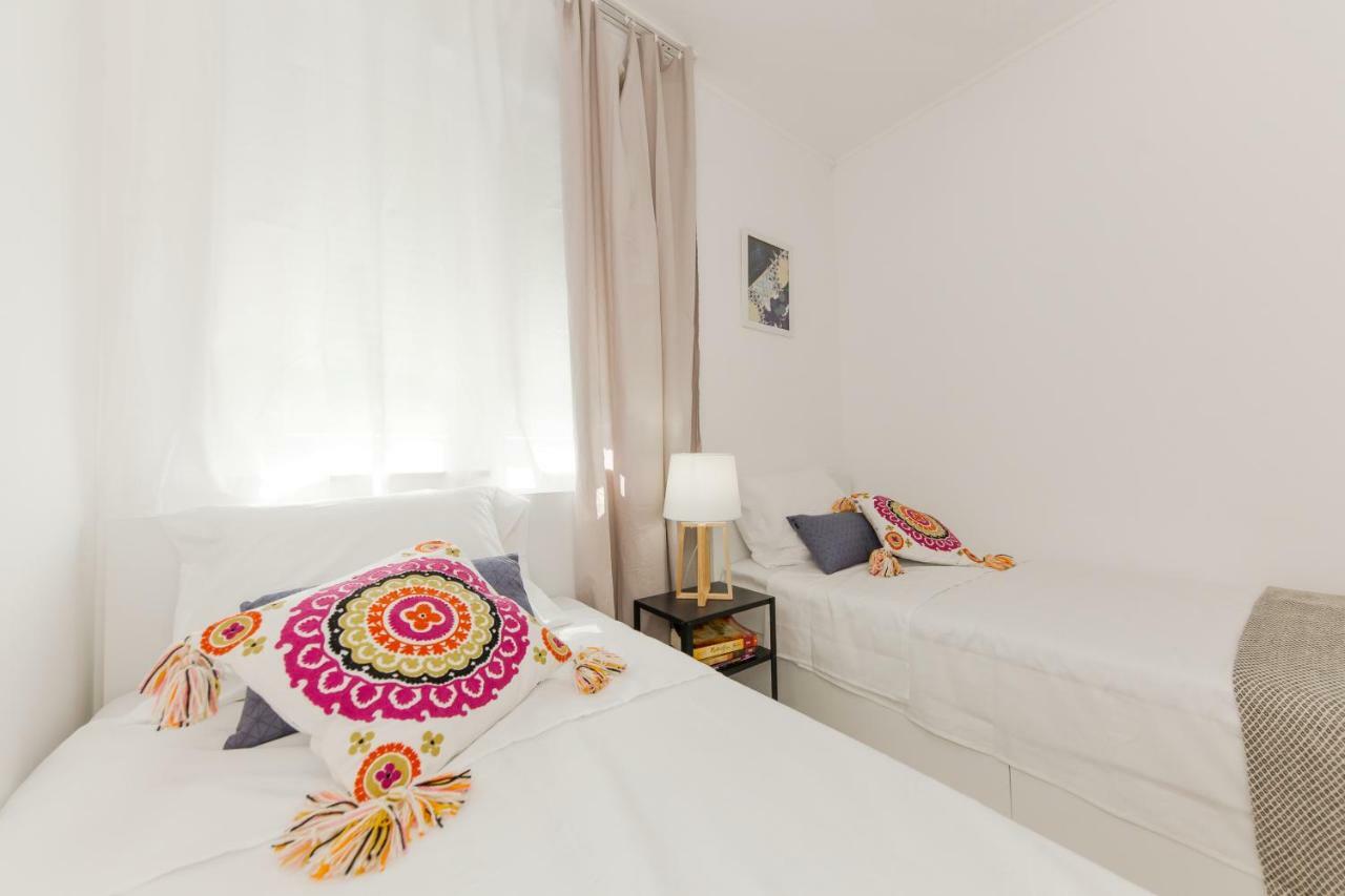 Apartment Lara Трогір Екстер'єр фото
