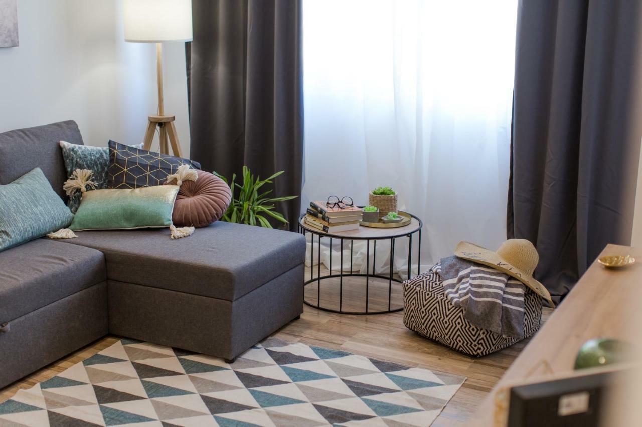 Apartment Lara Трогір Екстер'єр фото