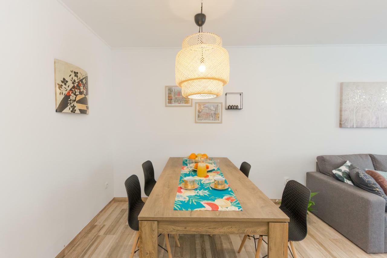 Apartment Lara Трогір Екстер'єр фото